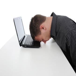 Meest genoemde reden om niet te werken zijn ziekte of arbeidsongeschiktheid